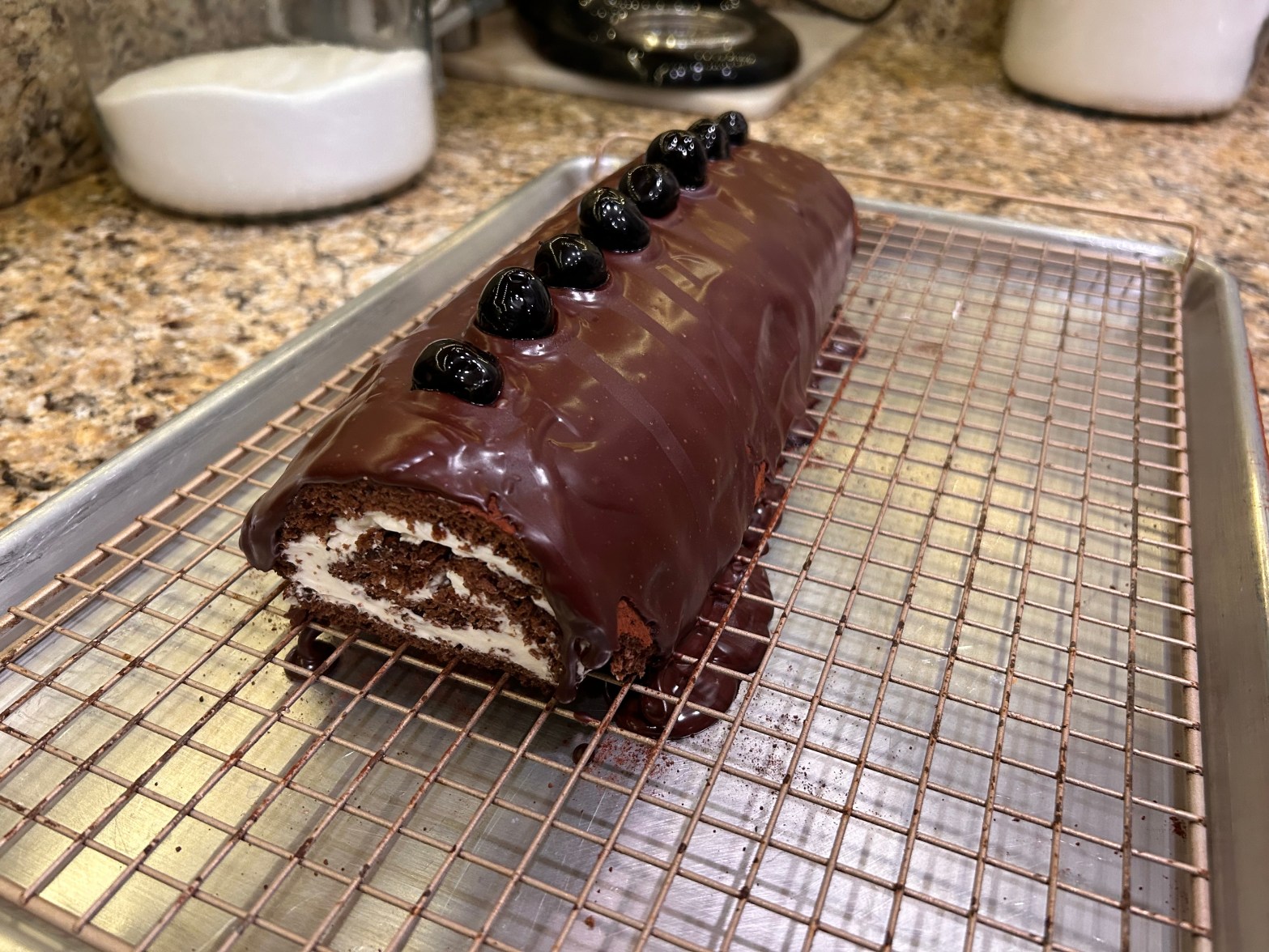 Swiss roll cake