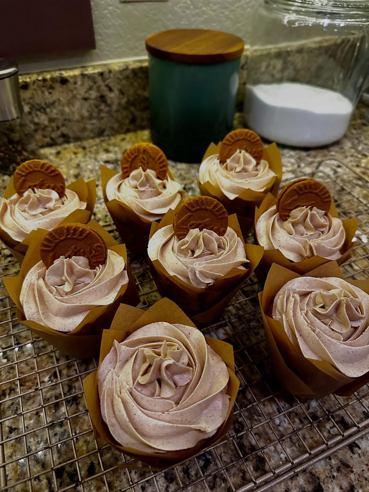 Cookie butter cupcakes with a Nutella&nbsp;filling